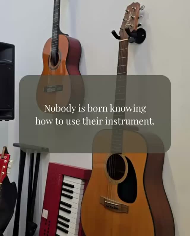 Nobody picks up a guitar for the first time and thinks, “Right, where’s my world tour?”
Singing is an instrument too.
It takes a little practice, a little guidance, and sometimes a few strange noises and exercises along the way 😅
#SydneyVoiceStudio #LearnToSing #SingingLessonsSydney #VoiceTraining #FiveDock