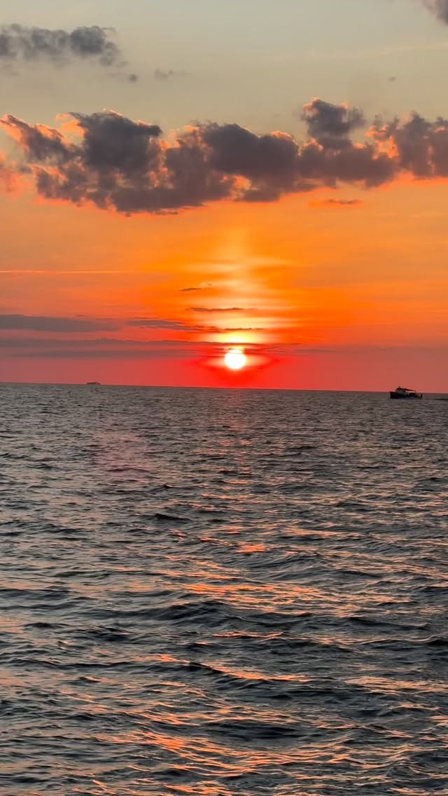 Pamlico sunset. #sunset #water #drumfishing #inshorefishing #perfect