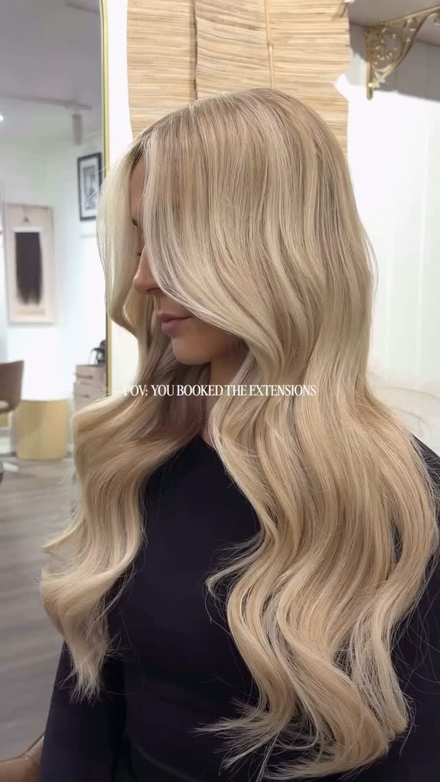 & no regrets 🤌🏼✨
#hunnyhairextensions #hunny #canberrahairextensions #canberrahairdresser