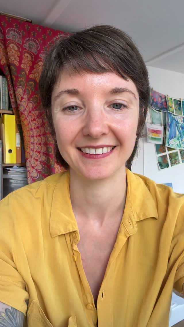 Waaahoooo! Whilst I was away I had a few people book in for connection calls to talk about Embody Your Joy and I’ve just had a wonderful chat with someone who wants to sign up!! 🙌
Honestly I’m buzzing! 🐝
This is a reminder that you can catch the EARLY BIRD price of £350 before 1st September.
Head over to my website…. https://www.sophiereyyoga.co.uk/groupcoaching
You can pay in full or in instalments and still get the early bird price if you make the first payment before the early bird ends.
BOOK A CONNECTION CALL
You can hop on a free 30 minute call with me to ask any questions; https://SophieReySomatics.as.me/?appointmentType=65176151
Embody Your Joy - 10 week online group somatic coaching and creativity programme!
💛 For ALL Women
🫶 Who are ready to feel more connected to their bodies, to creativity and to joy after years of ignoring or abandoning themselves.
�
🌼 Who want to be less in their heads - the over-thinkers, worriers, perfectionists.
🌱 And more understanding and compassionate towards themselves, to soften the resistance, the freeze and fear,� stop hiding away and express who they truly are.
🧚🏻♂️✨
