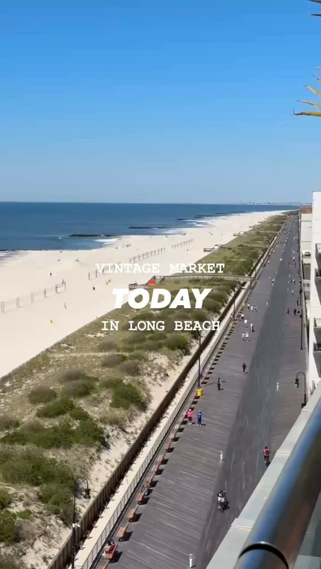 We are open! ☀️ Our final market of the summer series is at the @allegriahotel today - same time as the outdoor boardwalk market 👏
Send to your vintage shopping buddy and get here! 🤝
📍 Allegria Hotel @allegriahotel
Long Beach NY
Today Sat 8/29 from 10AM to 3PM