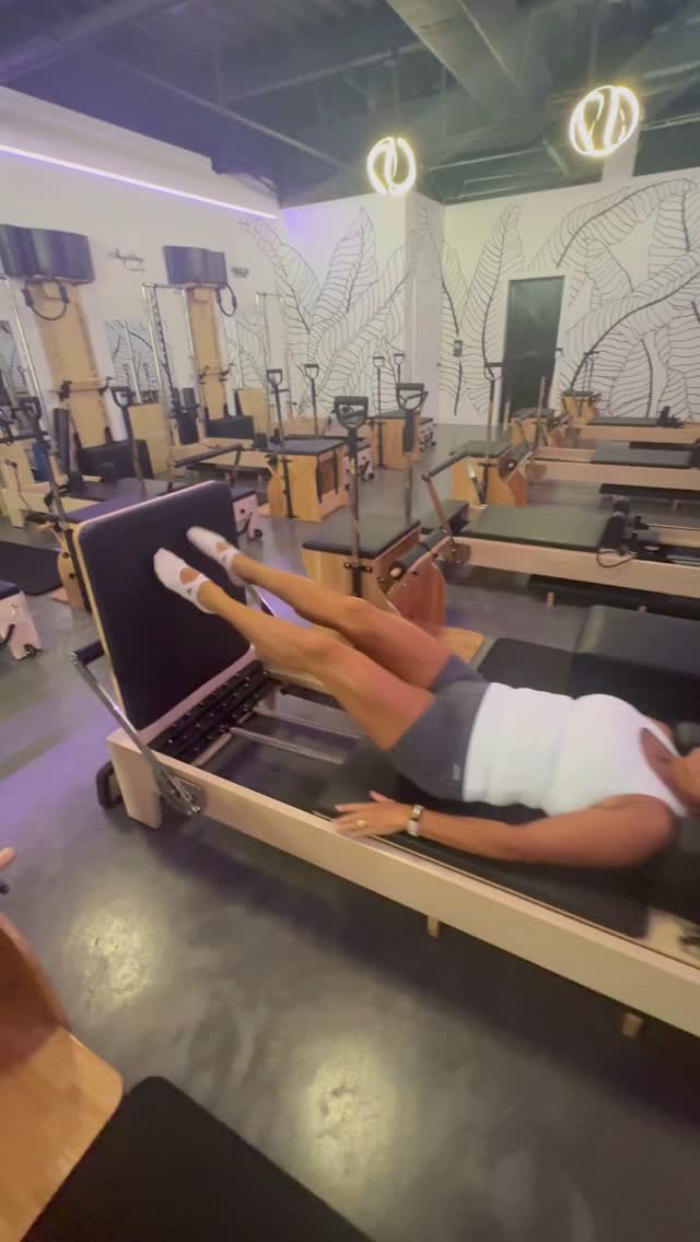 Cardio… but make it Pilates. 🔥
Our new Reformer Jump classes combine heart-pumping cardio with full-body strength training—all while keeping it low-impact and seriously fun!
Expect to:
✨ Raise your heart rate
✨ Strengthen your legs and core
✨ Improve coordination and endurance
✨ Burn, bounce, and have the best time doing it
Ready to shake up your usual routine? Come try one of our new Reformer Jump classes and experience the perfect mix of strength and cardio!
Spots are limited, so reserve your reformer in advance. 🤍