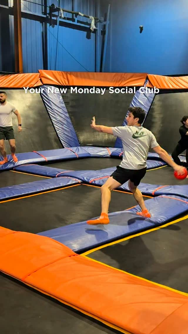 Meet people. Throw dodgeballs at them. Call it a league😏
Trampoline Dodgeball brings together trampolines, friendly competition and just the right amount of chaos. Come with your crew or join as a Free Agent — it’s a fun way to get moving, meet new people and do something a little different this fall.
And no, you don’t need to be a dodgeball pro. All skill levels are welcome!
📅 12 weeks • Starts September 21
📍 Sky Zone Toronto, 45 Esandar Dr.
🤾 Coed 6s • Mondays
🙋 Free Agent: $195 + HST
👥 Team: $1,399 + HST (one fee for the whole team)
Ready to play?
🌐 offlimitsports.com
📞 647-977-1380