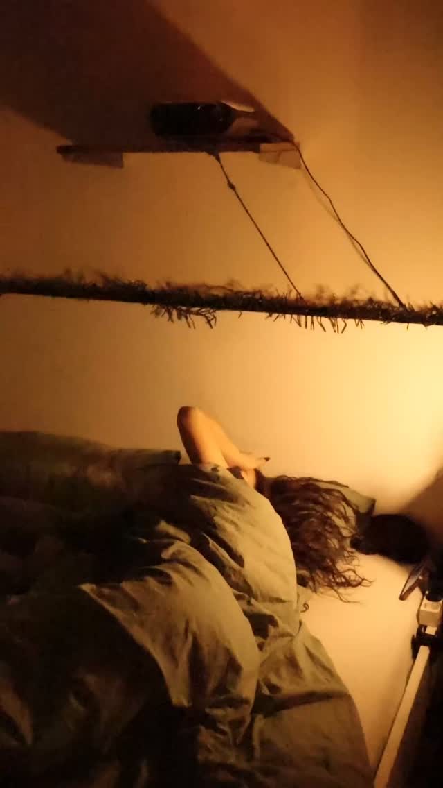 POV: je wordt wakker op 12 september 👀
Wij kunnen niet wachten. Jullie toch ook niet?
Scoor nu je ticket via de link in bio! 🎟
Uilenstedenaar? Vergeet niet kortingscode UILIE60 te gebruiken voor korting.
---
POV: you wake up on September 12 👀
We can’t wait. Surely you can't either?
Get your ticket now via the link in our bio! 🎟
Living in Uilenstede? Don't forget to use code UILIE60 for a discount.
#uilenstede #vbu #studentlife #campuslife