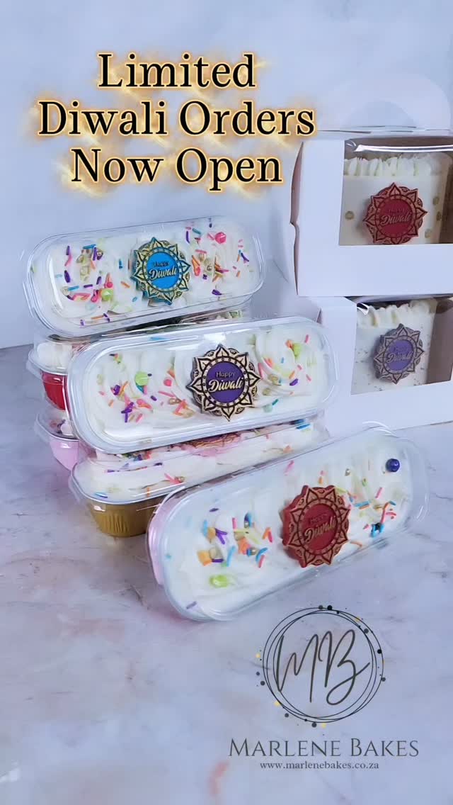 Eggless Diwali Cakes and Mini Loaf Gifts are available for a limited time.
Mini Loaf - Set of 6 - R300
10cm - 2 Layer Cake R250
Orders Close on the 8th of October.
Whatsapp me on 083 7877 083.
www.marlenebakes.co.za
Limited quantity is available.
#Diwali2026 #DiwaliCakes #CakeGifts #marlenebakes #Midrand
