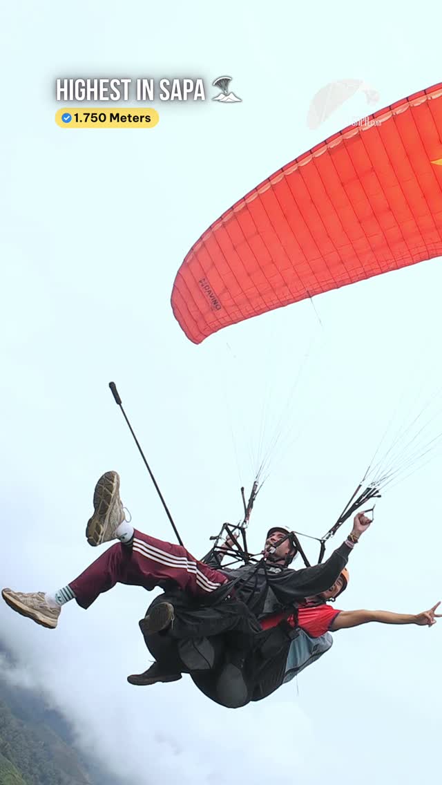 Join thousands of happy flyers who have conquered the highest Sapa paragliding spot! Will you be next?
Comment "FLY SAPA" and I'll send you the details 👇
#flysapa #sapavietnam #paragliding #thingstodoinsapa #paraglidingexperience