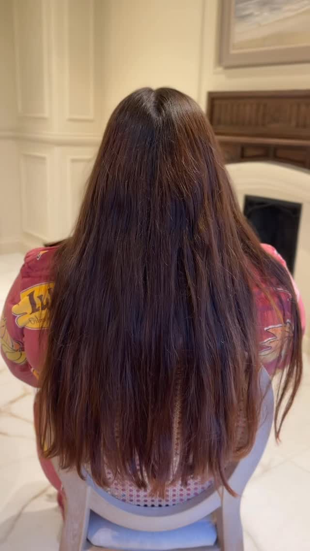 My hair is so long, can you do this?
Hell yeah 🤩 just give me a little more extra time 😆
I absolutely loved playing with this hair and styling it with all the texture on the crown and relaxed curls on the pony
@babylisspro 24mm
@schwarzkopfprouk Osis heat protection, hairspray, texture spray, sparkler spray and volume powder.
Have an event to go to? You know where I am ✨
Book via the website or send me an email 💌
www.sidnileighmua.co.uk
hello@sidnileighmua.co.uk
#longhairstyle #texturedpony #bridesmaidhair