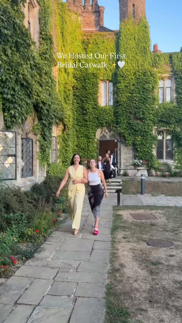 A night to remember! ✨
Our first bridal catwalk hosted by Eastwell Manor 🤍
Upon creating this catwalk, it felt important to ask that it was relaxed and showcased our beautiful British gowns in the best way. We wanted the Rise to see the dresses move in real time so they could envision what it would be like wearing it on their day and we really feel like we achieved that.
Thank you to the amazing team that helped us!
@weddingsateastwellmanor @theweddingchaps @fredabennet @ellisbridals @krbystudioellis @tulleandflobridal @rubymaethorpe @_heidijune_ @brookedeadman @becca_morris45
Bridal Catwalk | British Bridal Wedding Dresses
