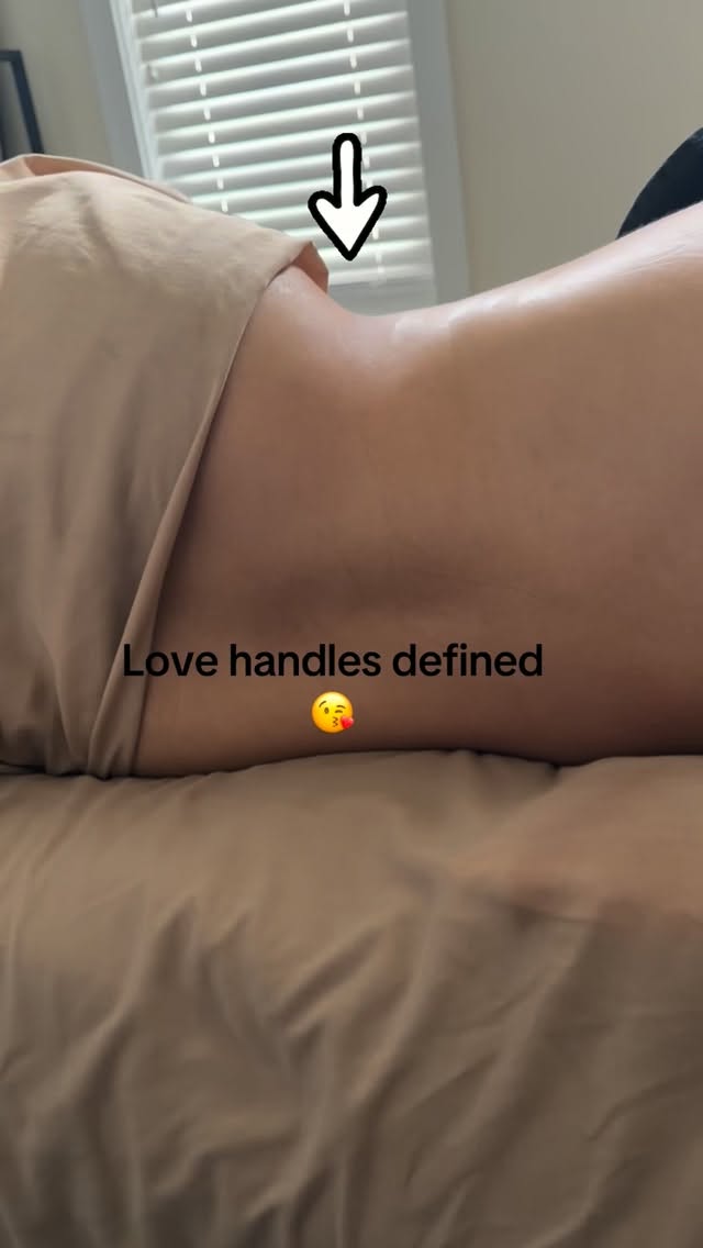 Real results come from working with your body, NOT against it 👌🏽
This transformation shows the power of a complete lymphatic reset. Combining thermal heat, specialized wood therapy, and lymph drainage allows us to flush excess fluid, ease bloat, and bring out your natural contours.
Ready to reset your body and release stubborn fluid? 🤔
Click the link in bio to reserve your spot 🤍
#lymphaticmassage #lymphaticdrainage #lymph #postopmassage #bodycontouring