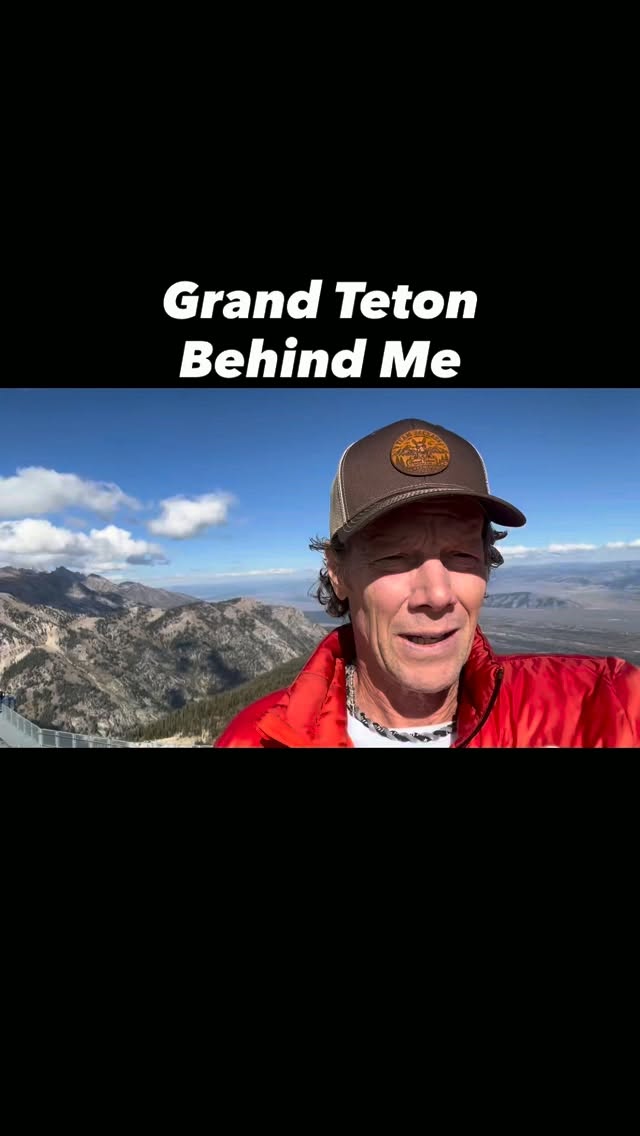 Tomorrow, depending on the weather my friends and I are #hiking Paintbrush Cyn in Teton NP. Today we rode the tram to the top of Jackson Hole Ski Resort, Rendezvous Mt. #jacksonhole #epic