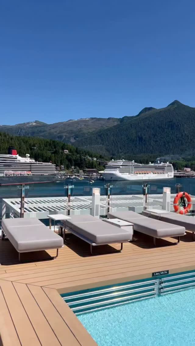 Um pouco das piscinas do Luminara, da The Ritz-Carlton Yacht Collection.
Um yacht pensado para quem gosta de viajar com conforto, privacidade e muito estilo, com espaços incríveis para aproveitar o mar e relaxar durante a viagem.
Quer conhecer o Luminara e descobrir as opções de roteiros e datas disponíveis? Fale conosco.
Diamond Cruises (11) 93035-7686 contato@diamondcruises.com.br
📹 luxurytravelexpert
#Luminara #RitzCarltonYachtCollection #CruzeiroDeLuxo #YachtDeLuxo #DiamondCruises