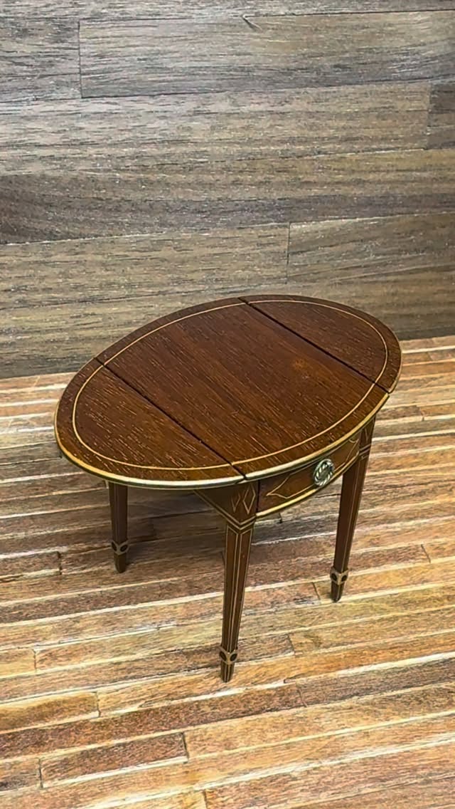 This is work by the incredibly talented Michael Walton and is part of my latest estate auction happening starting this Sunday. There's a linked to a preview gallery with inspiration on pieces to help to step up your miniature collecting game. There's also a link there to sign up for my newsletter updates so you're fully up on all my latest auctions event events and news! #dollhouse #miniature #antique #furniture