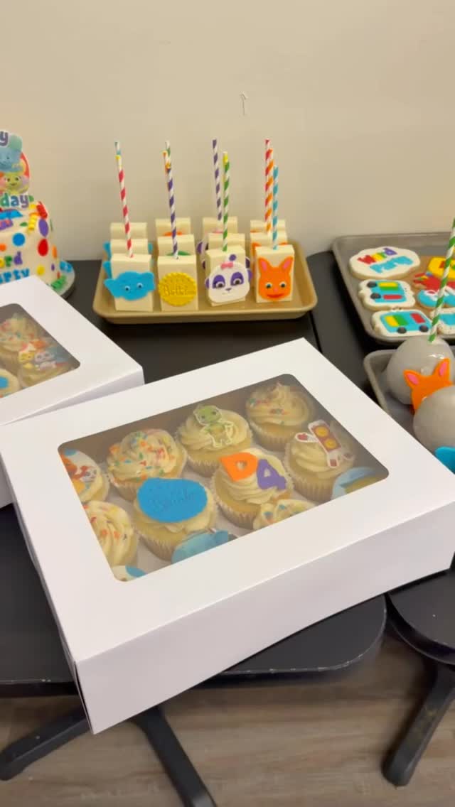 Say hello to a dessert table full of Word Party magic! 🎉
A colourful cake, character cupcakes, and the cutest little treats, all brought together for a birthday celebration that’s full of fun! 🧁🎂 From the playful colours to the familiar Word Party characters, this setup is sure to make little party guests smile. 💛💙💜
Got a favourite theme in mind? We’d love to turn it into a sweet celebration!✨
Send us a message to customise your dessert table and book your date. 🎈📩
-
-
-
#WordParty #WordPartyBirthday #CustomCupcakes #BirthdayCupcakes #jazikreations