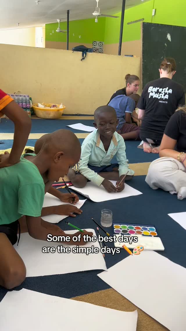 Sometimes the best memories come from the simple moments ✨️
#volunteerabroad #zanzibar #volunteerintanzania #boreshamaishaprojects #bestmoments