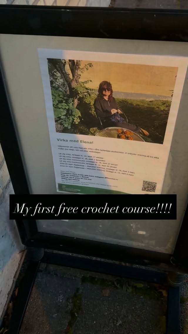I am so happy and thankful to share with you that I am going to be teaching three free crochet courses in Studieförbund Vuxenskolan in Älmhult! Thank you @svkronoberg and @sitajennyherz We start the 17th october!!!😍😍😍🧶🧶🧶💃🏻💃🏻💃🏻