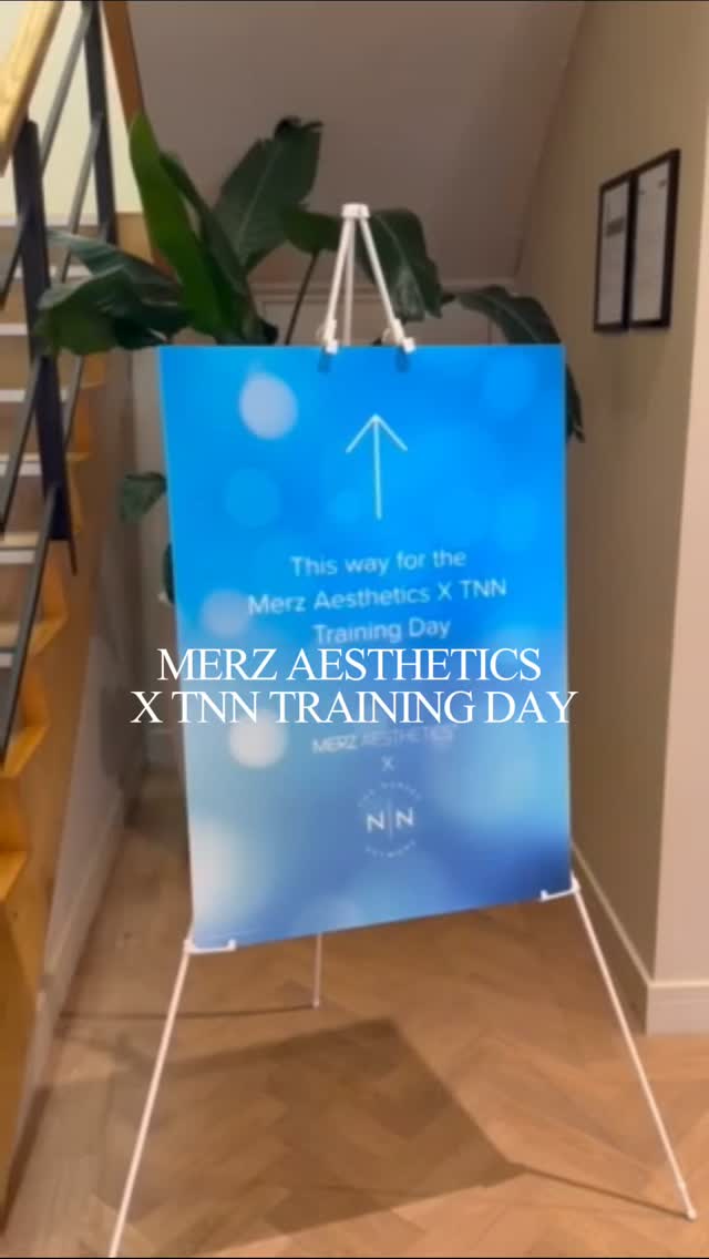 A day dedicated to learning, connecting and continuing to grow. ✨
We recently attended the @merzaesthetics_uki Aesthetics x @thenursesnetwork Training Day in Nottingham, bringing together industry professionals for a day of education, collaboration and shared knowledge.
From developing new skills and building on existing knowledge, to connecting with others in the industry, it was a brilliant opportunity to step away from the day-to-day and invest in continued professional development. 🤍