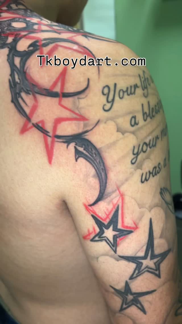 Bookings available…especially the red and black ones 🫡😎