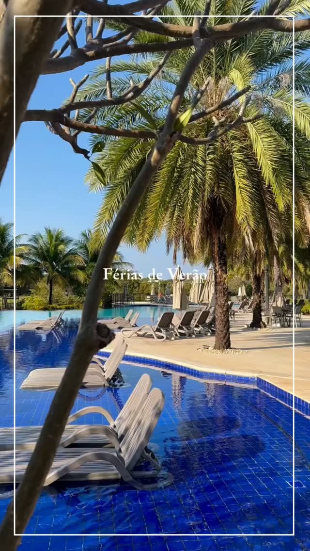Mato Grosso também reserva experiências de alto padrão para quem prefere unir natureza, conforto e exclusividade.
Algumas hospedagens para colocar no radar:
🌊 Malai Manso Resort Yacht Convention & Spa @malaimansoresort
Às margens do Lago do Manso, oferece sistema All Inclusive, piscinas, gastronomia e atividades de aventura em meio ao Cerrado.
🌳 Cristalino Lodge @cristalinolodge
Uma experiência sofisticada na Amazônia, com bangalôs integrados à floresta, alta gastronomia e passeios guiados em uma reserva particular com mais de 11 mil hectares.
🐆 Araras Eco Lodge @araraspantanalecolodge
No Pantanal, combina conforto com safáris fotográficos, canoagem, cavalgadas e observação de animais.
Dica SPIN: escolha primeiro qual natureza você quer viver, Cerrado, Amazônia ou Pantanal, e depois defina a hospedagem e a melhor época para a experiência.
A SPIN Viagens te ajuda a transformar Mato Grosso em um roteiro exclusivo e cheio de descobertas.
.
Siga nossas dicas para uma viagem sem preocupações e para saber mais é só clicar no link da bio! 📲
.
.
.
#SPINViagens #Viagem #PlanejamentoDeViagem #Turismo #Destino