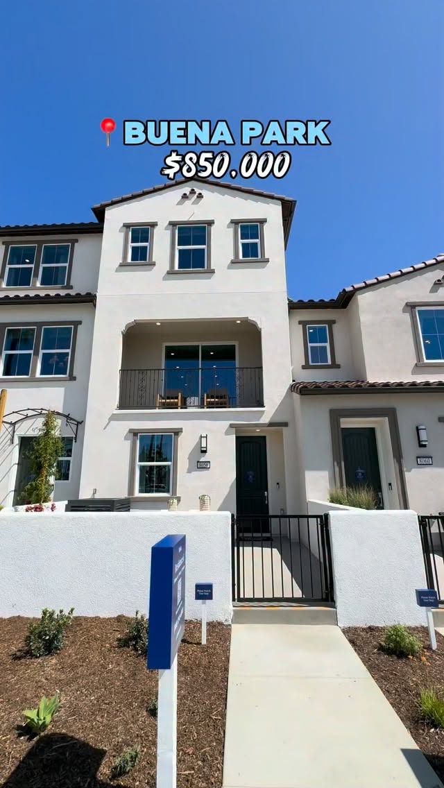 Brand new homes in Orange County just 30 minutes to Los Angeles and under $900,000. Homes are perfectly located near Disneyland, Porto’s bakery, Knotts Berry Farm, downtown Buena Park, and the upcoming OC vibe!
House highlights:
3 bed | 3.5 bath | 1705sqft
$849,000
Amenities include- park, bbq area, dog park, trash
Property tax is 1.25%
HOA is $489
No Mello Roos
Comment “Buena” if interested and would like to schedule a private tour!
Ready to Buy or Sell in OC, Click the link in my Bio and Book a 1:1 Call📱with me to get started! I’d love for us to chat!
🙋🏽♀️ ChiChi Achara, SoCal REALTOR
📲 949-545-4309
📧 SocalRealtorChi@gmail.com
🌎 www.chichiachara.com
📍 Orange County, CA
#newconstruction #oc #orangecountyrealtor #buenapark #disneyland