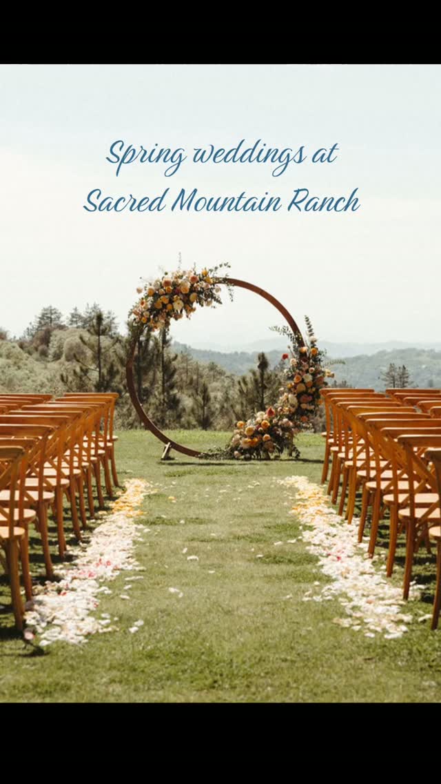 Spring weddings just hit different. Golden light, fresh blooms, mountain views and a whole weekend to celebrate. Your spring wedding starts here. Book your tour now and save your date.
#springwedding #juliancalifornia #destinationwedding #weddinginspo