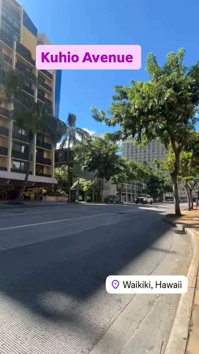 Kuhio Avenue in Waikiki
#thehawaiiconnection #waikiki #hawaii #kuhio