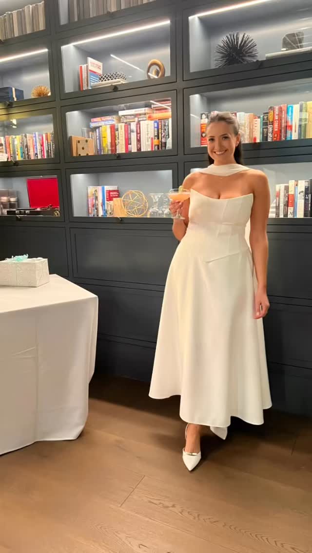 THE BRIDAL GLOW BEGINS 🤍
Carissa. This color. This dress. 🤍
Engagement party glow, created specifically for her skin tone—and we’re only getting started.
From now through wedding day, I get to create and adjust her color for every moment along the way.
Because bridal glow isn’t one color fits all. ✨
And this dress? Feminine, elegant, perfection. A natural beauty, for sure.
The bridal journey begins. 🤍
#LongIslandBride #LongIslandWeddings #BridalSprayTan #BrideToBe #SunkissAirbrushByAlicia