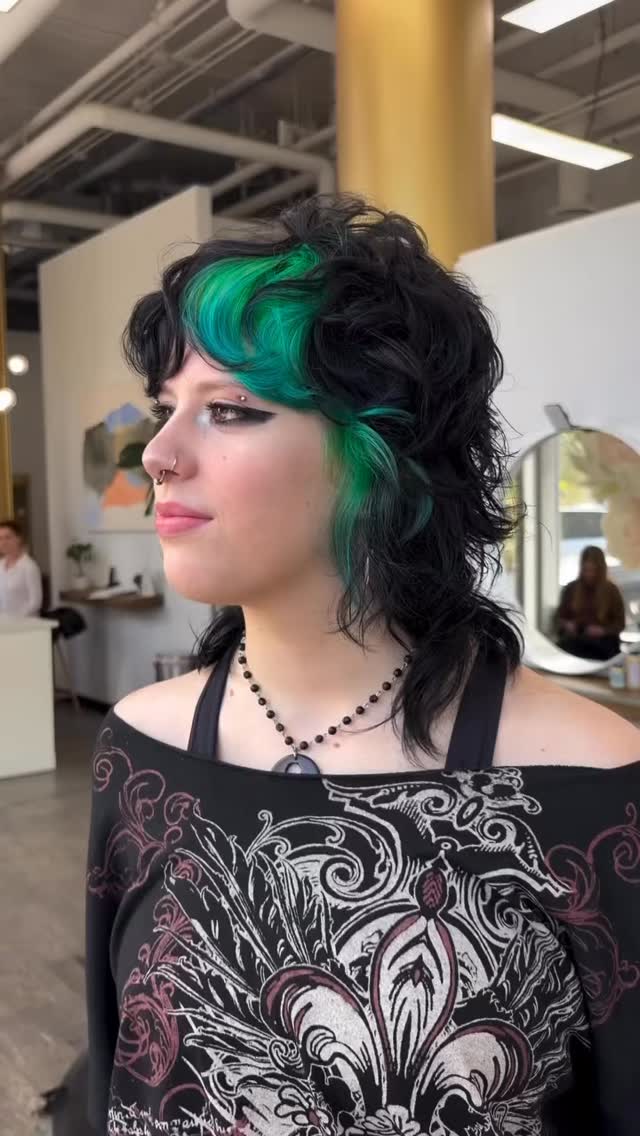 A little toxic, in the best way. ☠️
Jared took this mullet straight into spooky season with tones of texture, serious attitude, and a pop of toxic teal that does exactly what it needs to do.
Book in with @jaredyochim if you’re ready for a change. Bold colour. Edgy shape. Zero interest in playing it safe.
Are you ready to try something new?
Use the link in our bio to book online or call (306) 974-HAIR