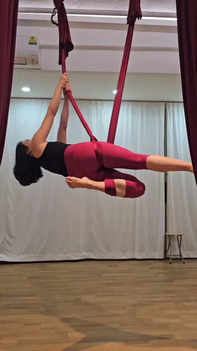 Cheap thrills. Safe guidance. ππͺπ»π
Nothing like a little baby drop to make you feel more alive!
#aerialtricks
#aerialdrops
#aerialhammocksg
#fyp
#aerialbugis