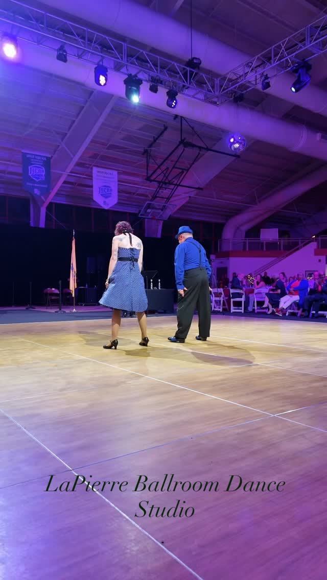 🎸✨ All shook up at LaPierre!
When Alicia hits the floor, she doesn’t just dance… she brings the KING with her! 👑🕺
A little Elvis, a lot of personality, and of course, plenty of LaPierre magic. ❤️
Who knew our instructor had this side? 😉
#elvispresley #ballroomdance #dance #rockandroll #americanrhythm