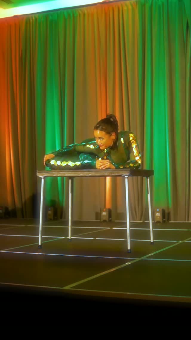 Some inspo for your morning stretch sess 🤭 feat. @kasha_konaka ✨️ in our contortion snakesuit 🐍🐍🐍