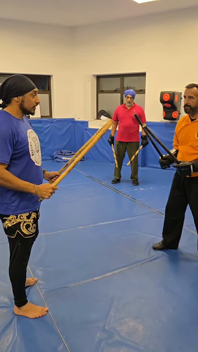 Some double stick play from this week's session
#eskrima #kali #arnis #Slough #warriors