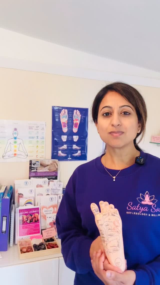 ✨ The most common question I get asked as a reflexologist…
“How do you work on someone’s feet?”
Simply put, the feet are a map of the whole body. 👣
By stimulating reflex points, I help encourage relaxation, balance and a sense of wellbeing for both body and mind. ♥️
Sometimes, the simplest touch can create the deepest sense of calm. ✨
Give reflexology a try 👣
For bookings directly message me or comment below and I can send through my availability 👣 ♥️
Love, Life, Happiness & Peace 🙏
Sheetalx
#reflexology #nervoussystem #nervoussystemhealing #feet #bodymindconnection