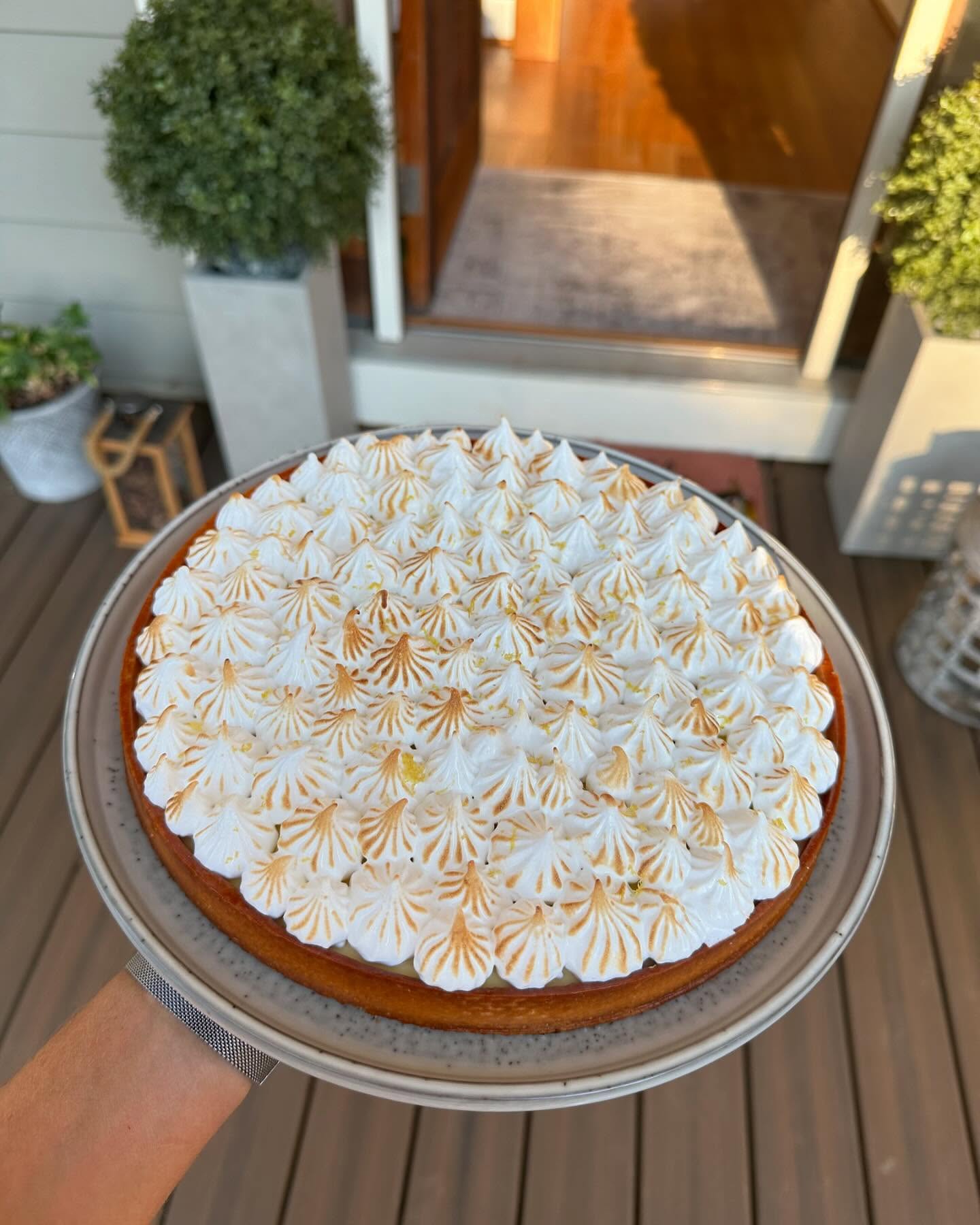 A lemon pie with Italian meringue is always a good option, don’t you think?