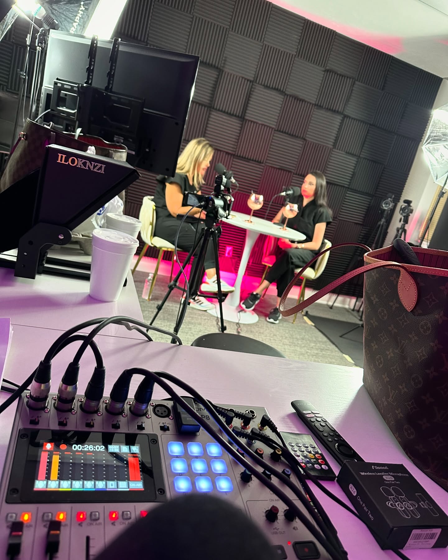Always a great time recording and producing for The Skinsider Podcast! @theskinsiderpodcast Our team is dedicated to creating strategic content that elevates your business and fosters a loyal audience. Let’s make your podcast the top of the funnel for growth!
Looking to create your own podcast? Our team handles pre-production and post production 🎥
For more info visit: www.gtmediexdesign.com
#podcastingservices #digitalmarketingagency #fullservicemarketing #naplesflorida