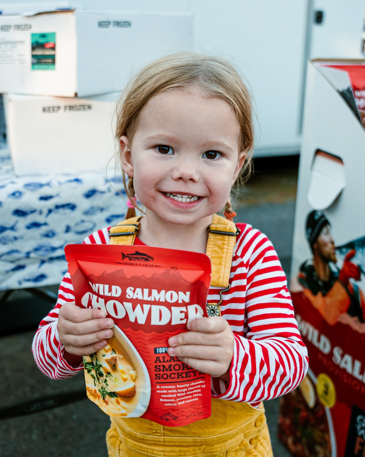 The ability to share our summer harvest with you and your families - fish by fish, box by box - brings evermore meaning and purpose to our summers in Alaska. π¦π
An overwhelming THANK YOU to you, our 500+ community members here in the Inland NW who went out of your way to source your wild salmon directly from us, the fishermen, to fill your freezers plumb full this fall. Your time, intention, and energy doing so is not lost on us.
Our Stock-Ups are always a whirlwind, and this first round of Fallβs local pick-ups were no exception! You all extend grace and patience and small, family-business love...we are so lucky to be your fishermen. Thank you, thank you, thank you. β€οΈ It really is an honor to share our summer with you and your families.
πΈ Glorious sun-soaked rays for our Sandpoint Stock-Up day, captured by our talented friend, Maddie, of @yellowgoat_studio. π
On deck next week: Tri-Citiesβ pick-up and Fed-Ex order shipathon! π¦
