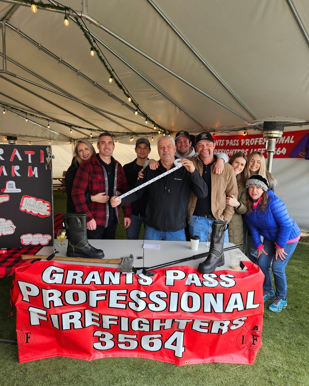 Join us at @weekendbeercompany next Wednesday, Nov. 6th for our Operation Warm fundraiser! Starting at 6pm, along with live music from Trevor Hanks, your Grants Pass Firefighters will be raising money to purchase coats for kids in our community! We would love to thank Weekend Beer Company for hosting us again and look forward to seeing you all there!