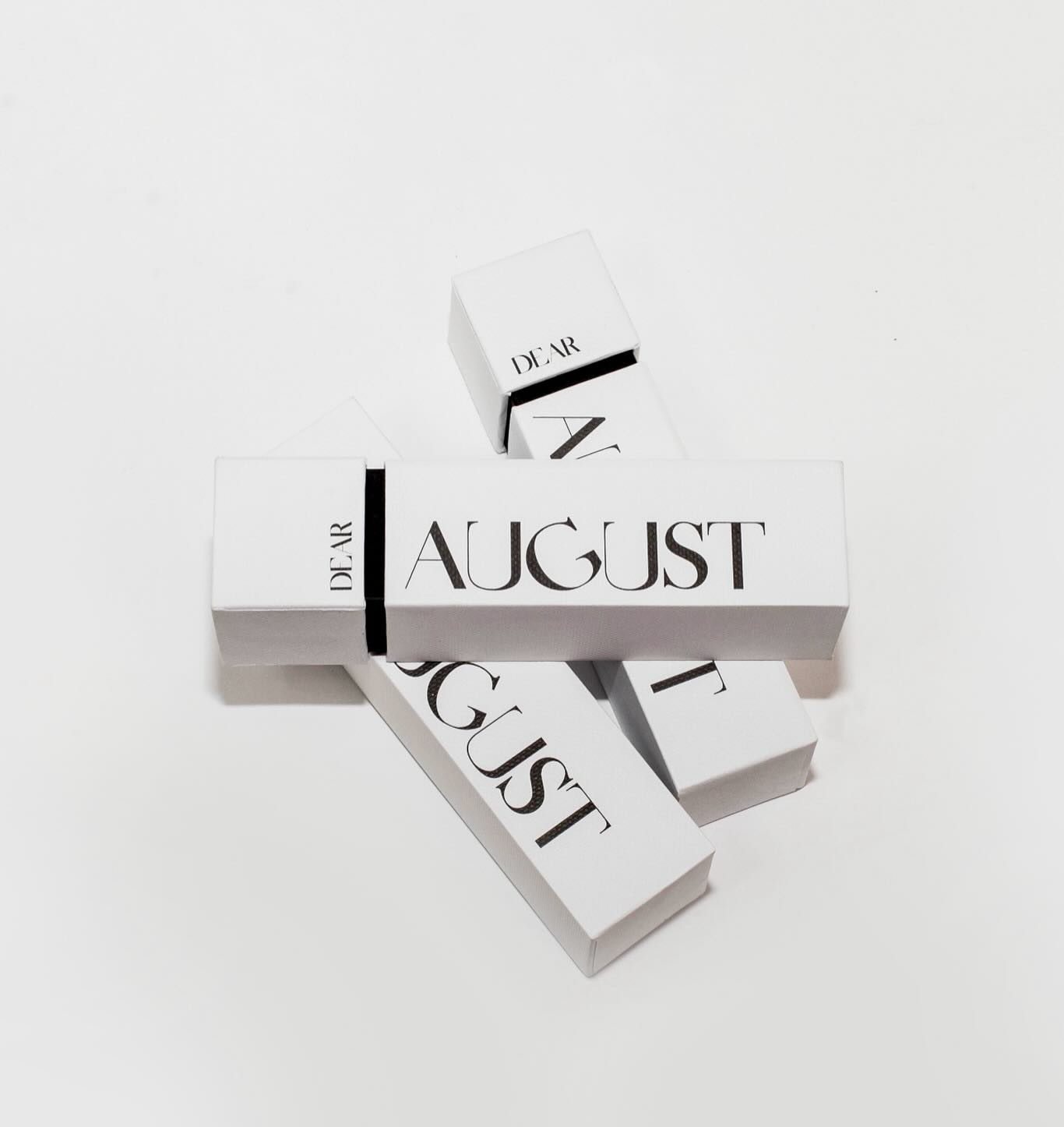 Proudly welcoming @dearaugustfragrance to the Agency. North Island stores, DM me now for stock available pre-Christmas #naturalperfume #rollonperfume #perfumelovers #australianmade #nzfashionagency #justintimeforchristmas