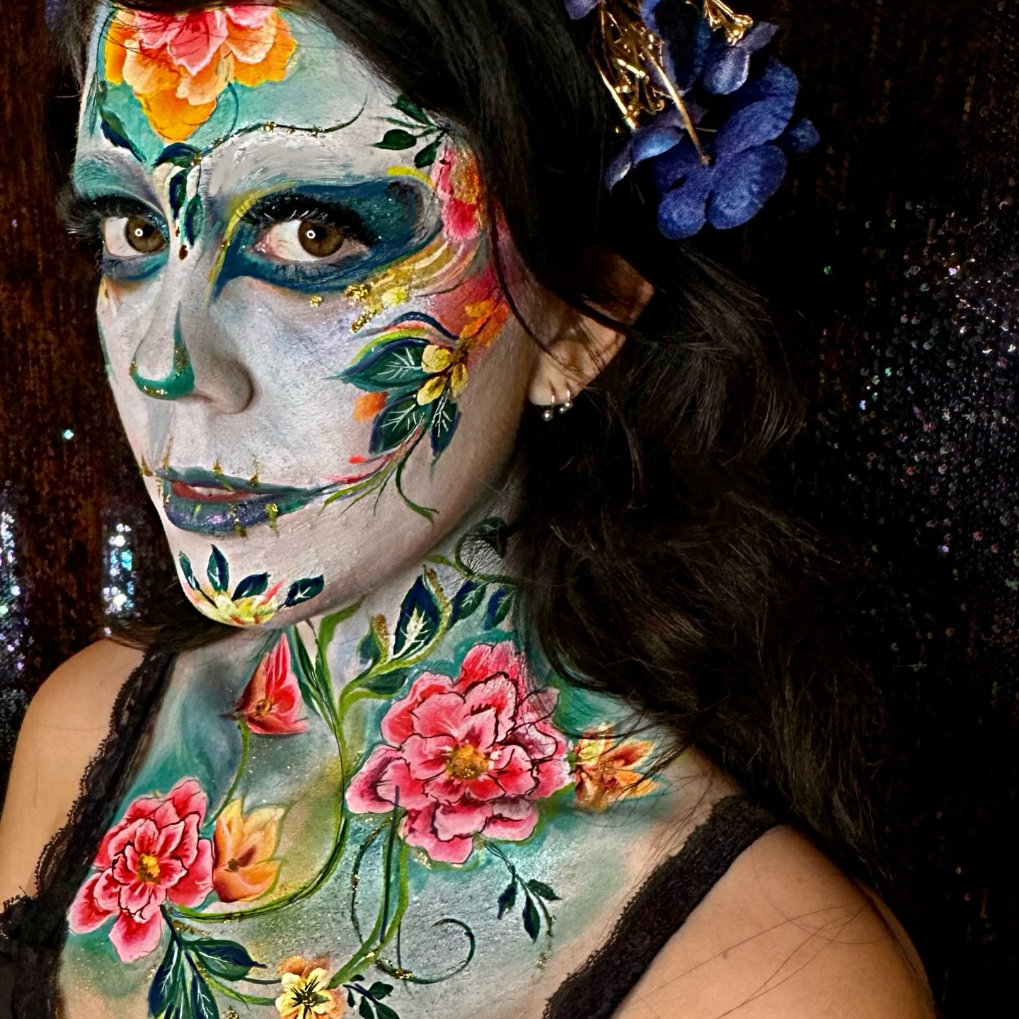 Catrina vibes with a floral twist 🌸🌹 🌷
#catrinafacepaint #faceart #diadelosenamorados #diadelosmuertosmakeup #dayofthedead #dayofthedradmakeup #adultfacepainting #adultfaceart #facepainter #facepainterlondon