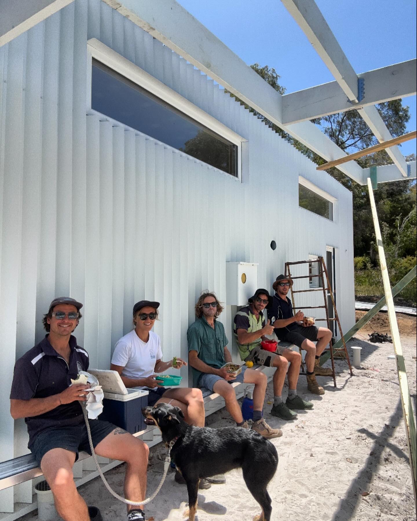 Lunchtime at Heather Road. Making the most of this nice weather to finish off claddings on our projects. The pleat cladding works great as a back massager 🏠