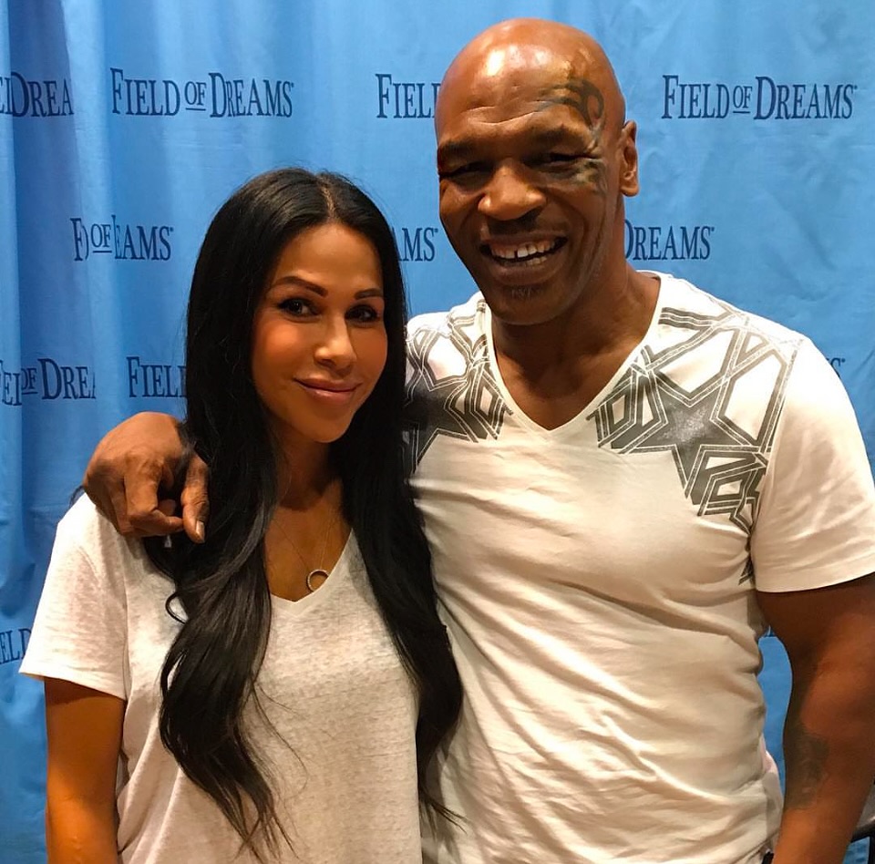 Let’s go @miketyson
Who’s watching? Who are you rooting for?