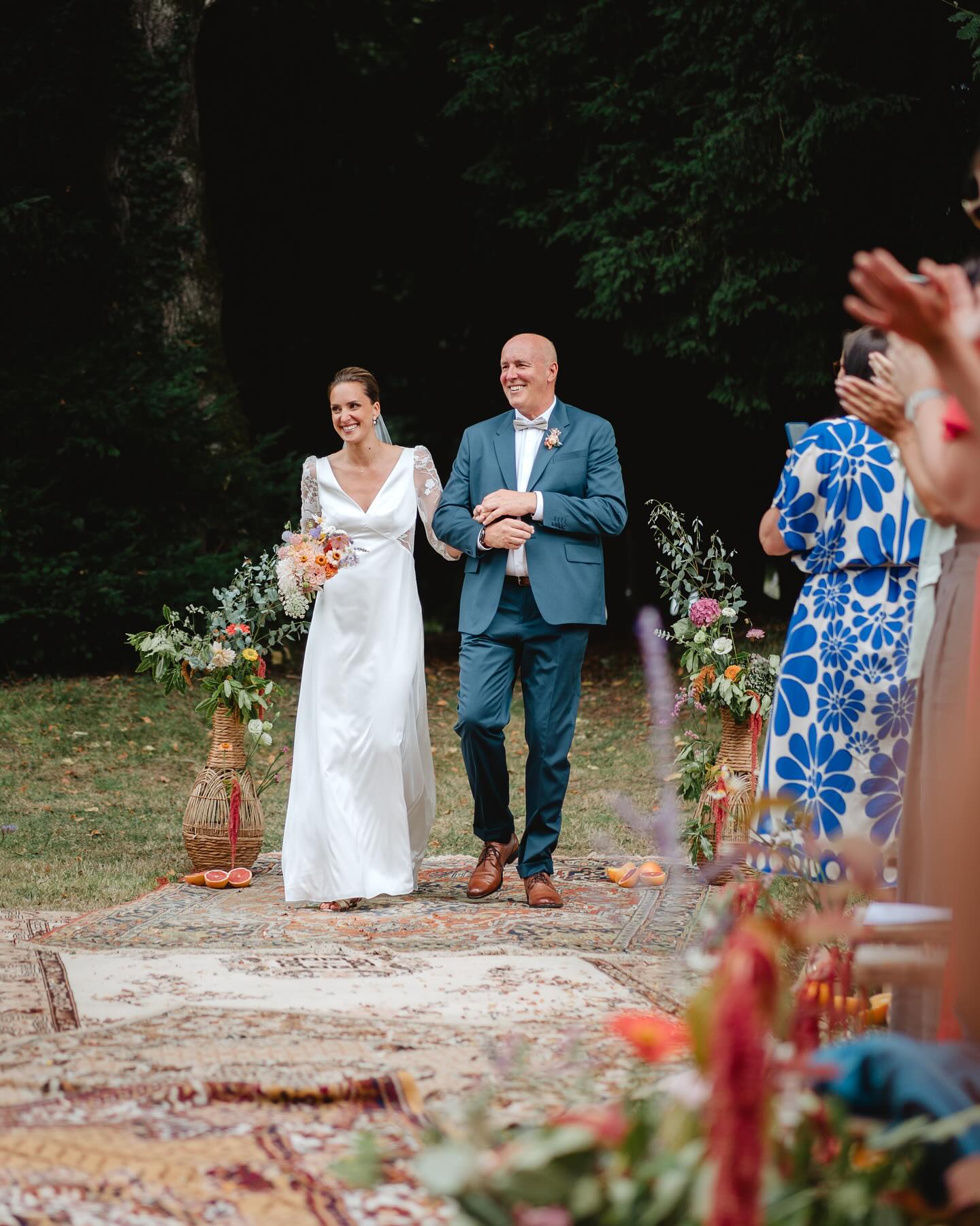 Recevoir vos photos 🥰
Merci ma belle Julie @julie.urpht 😘😘
Merci aussi à vous deux
@mathieu_alemany
@amoursalouest
#mariage#mariagebretagne #wedding#weddingbrittany #mariée #decoration#ceremonielaique #locationdécorationmariage