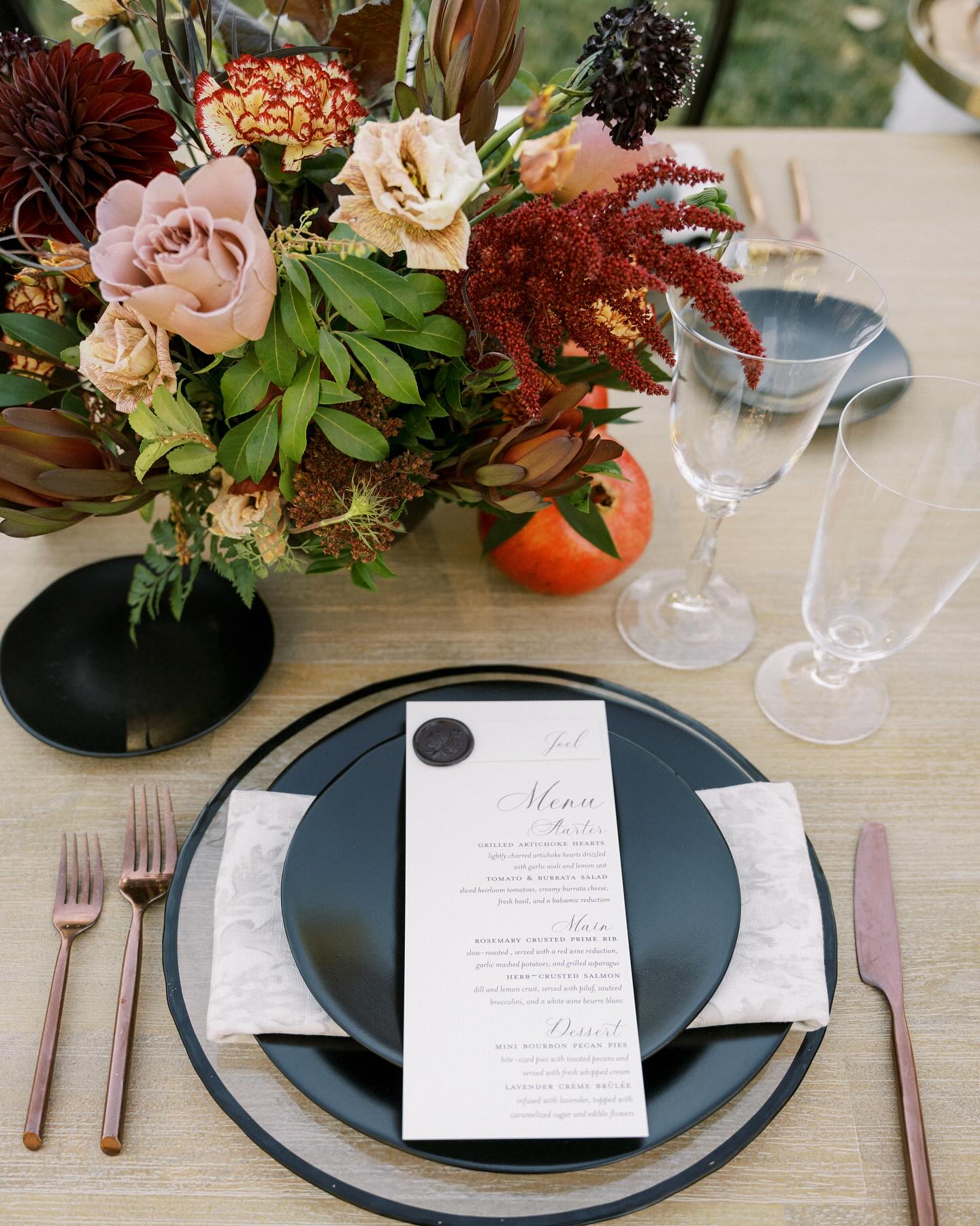 Looking for something festive for your thanksgiving table, We will be taking orders all this week for delivery and pick up at my sister store @countryfloristandgift