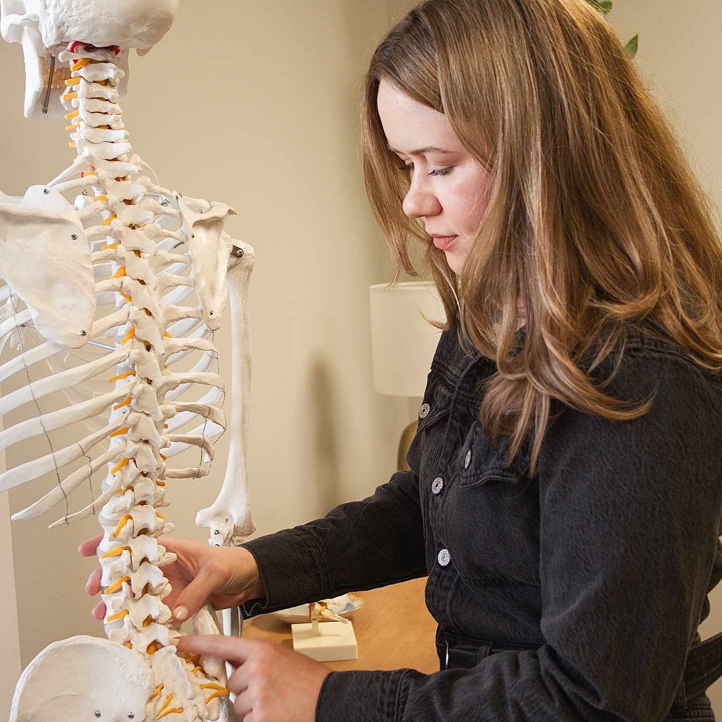 ✨ Chiropractic care during pregnancy ✨
Webster technique is an extra course that chiropractors can take where they learn a specific way to assess and treat women during pregnancy.
This treatment is all about relieving tension, promoting balance, and improving the adaptability of the pelvis.
Not only can this relieve common pains associated with pregnancy, but it can also encourage baby to get into optimal birthing position and help support a smooth and uncomplicated delivery.
It is very gentle and a great way to naturally care for your body during pregnancy.
Always happy to answer any questions you may have.