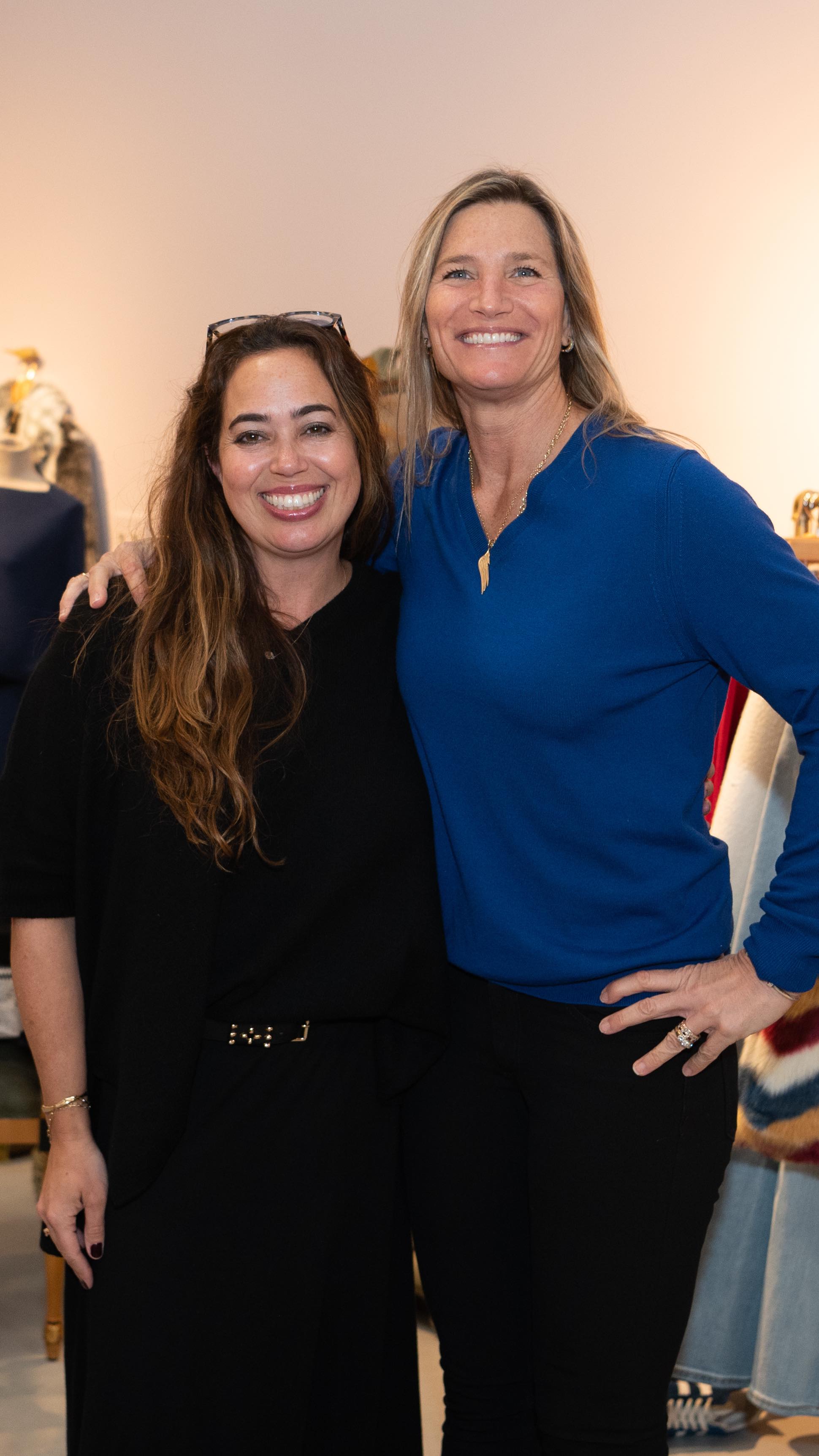 🎄✨ Rest & Restore This Holiday Season with Kristina @kmills712 @kmyogamovement in town from St Pete’s at Luxe Wagon
✨🎄 This Thursday 12/5 from 8-9 by candlelight at Luxe Wagon.
We’ll be offering Shopping, snacks and warm sips from 6-8 prior to gentle yoga meditation beginning.
The holidays are a time of giving—but don’t forget to give yourself the gift of self-care. Join us for a special Rest & Restore 45 min yoga meditation, where you can recharge your mind, body and soul during this busy season. 🌿
Not only will you walk away feeling more grounded and at peace, but your participation will also make a difference! All donations collected will go directly to Hannah’s House, supporting their incredible work in our community. 💛