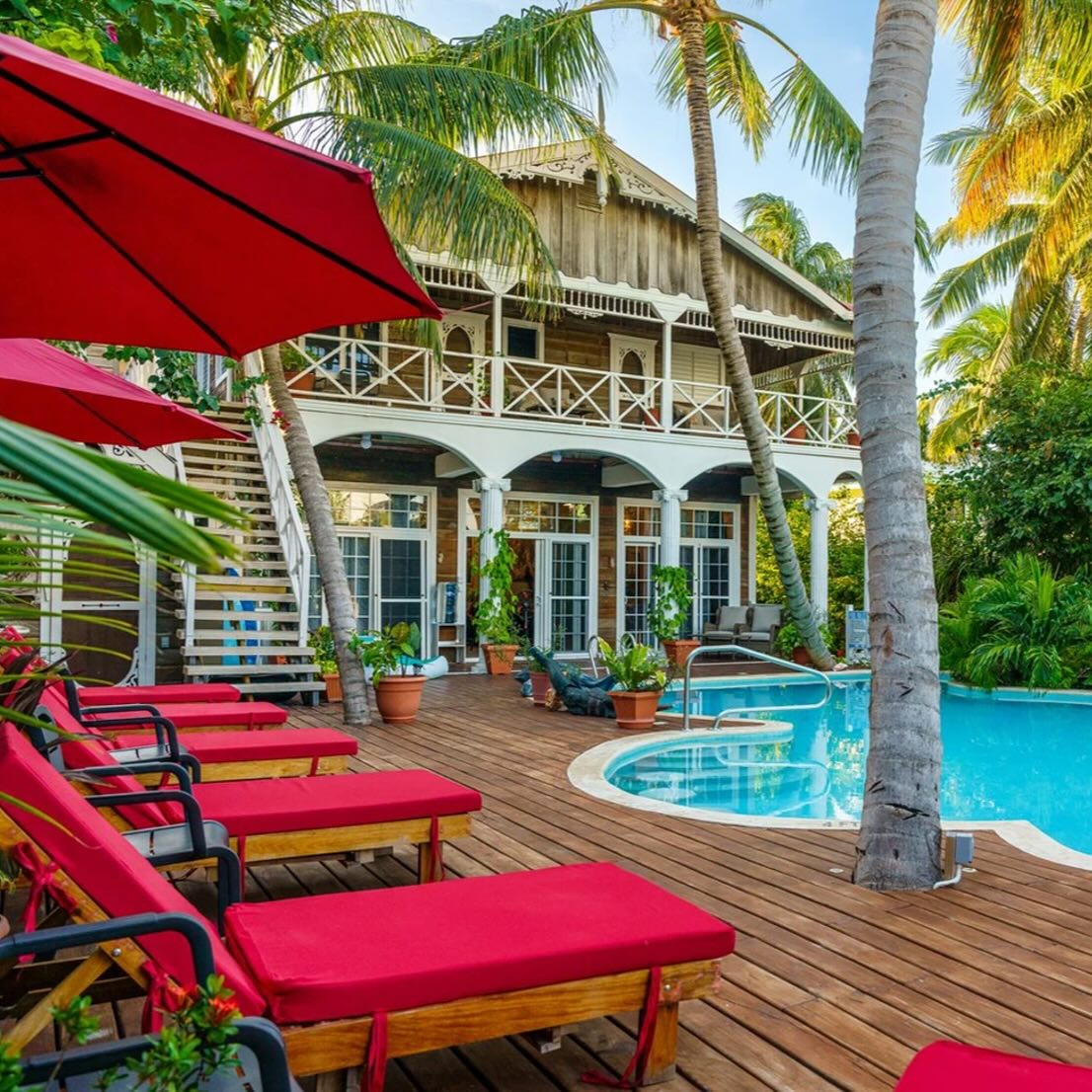 In just over 2 months, this charming guesthouse could be your home away from home✨Only 3 rooms left for our transformational retreat from February 6–10, 2025! 🏝️
•
#Retreat2025 #TransformYourLife #WellnessJourney #RelaxAndRecharge #SelfCareGoals #TravelAndHeal #MindBodySoul