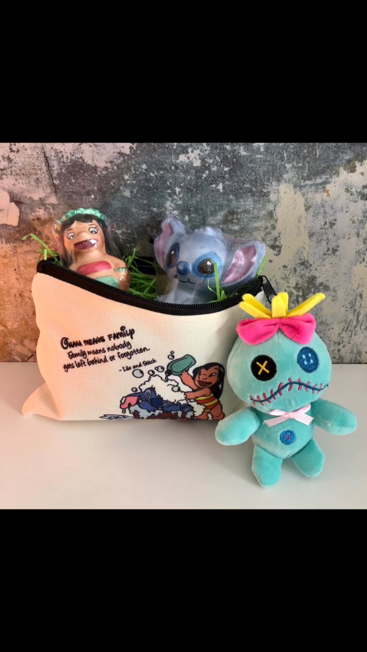 This Lilo and Stitch bath time gift set is a must-have for any fan of the adorable Disney characters. Each bath bomb is shaped like Lilo and Stitch and is fragranced with snow fairy, creating a delightful and soothing bathing experience. The Lilo bath bomb features a stunning orange color inside, while the Stitch bomb boasts a beautiful turquoise hue. The gift bag included in this set features a charming image of Lilo helping Stitch take a bath, and it even comes with an attached Scrump plush for added cuteness. Plus, the bag can be repurposed as a pencil case or makeup bag, making it a versatile and practical addition to this delightful gift set. Treat yourself or a loved one to a relaxing and fun bath time experience with this adorable Lilo and Stitch gift set.
£20