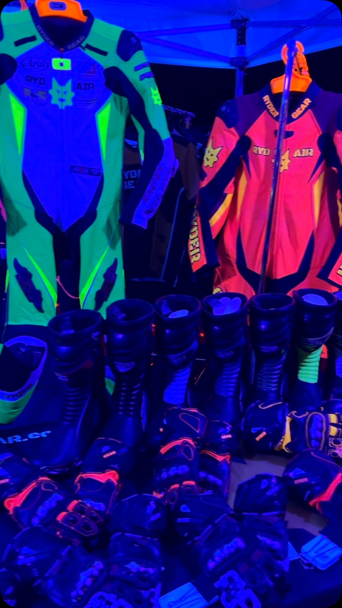 We keep the lights in for ya! 💡🔥