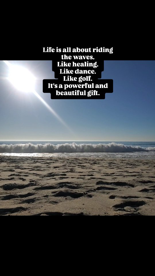 Cheers to life! 🥂💛💫
#healingjourney #lifespurpose #lifesjourney #wavesoflife #cheerstolife #sandiegolife