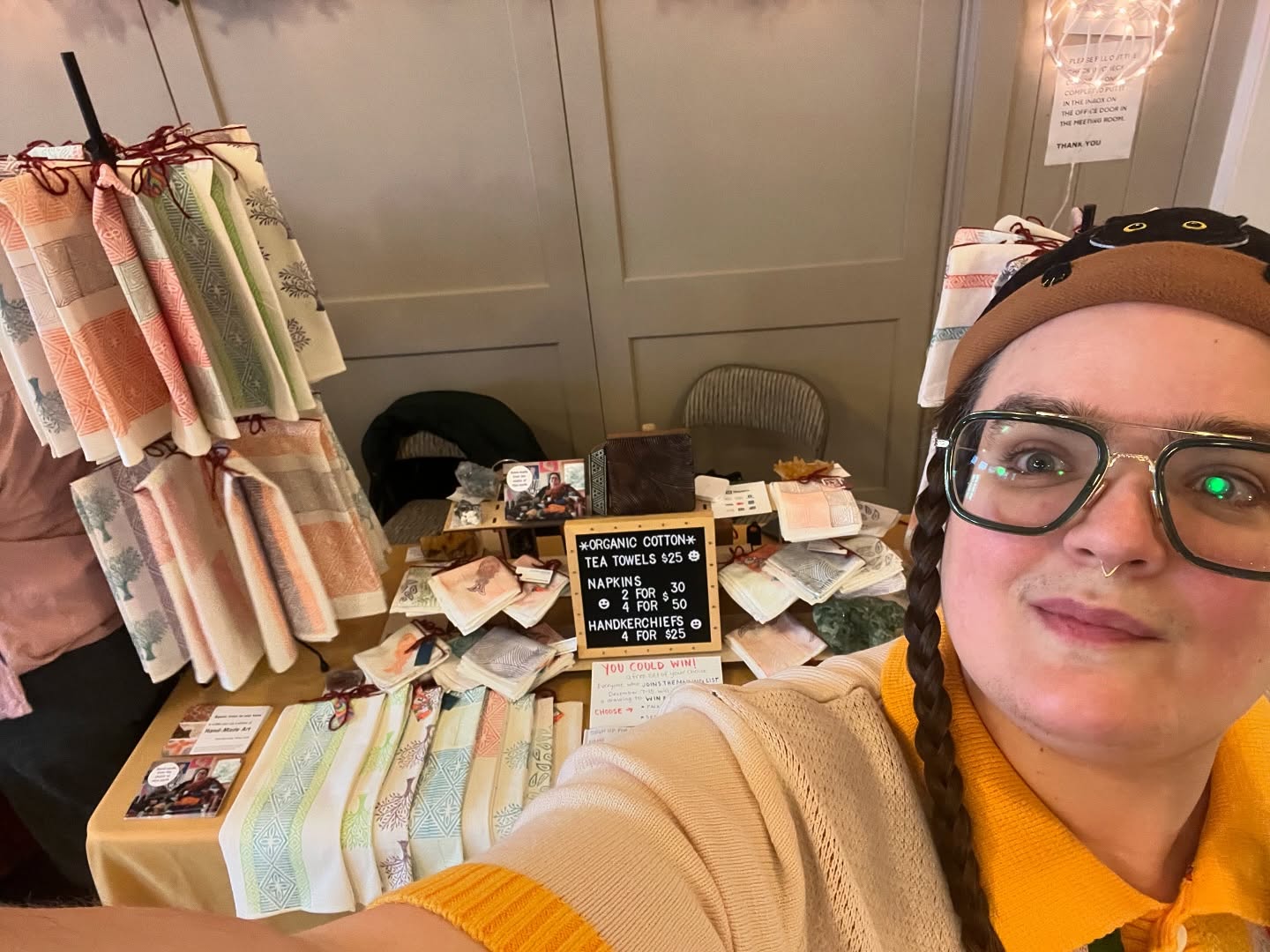 At the Point Roberts Christmas Market again today 10-3pm. New this week: Organic Cotton tea towels and all new prints on hankys and napkins.
Swipe to see the new designs ->
Friends from afar: I can ship for Christmas if you order before Monday morning. PM me to pick out the perfect gift for you or someone special.
Tea Towels $25
Napkins 2 for $30 or 4 for $50
Hankys 4 for $25
#pointroberts #localsmallmarket #christmasmarket #organicgifts #homegifts