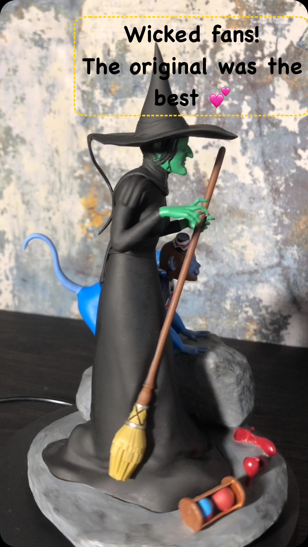 Hand made by yours truly..still time go get your last minute gifts 😘
Discover the enchanting 12k Resin printed figure of the wicked witch from the Wizard of Oz at The Gift Burrow, where unique gifts meet exceptional quality. Standing at 12cm high, this meticulously crafted piece captures the wicked witch, complete with her flying monkey, iconic hourglass, and the famous red shoes. Perfect for the discerning collector or as a captivating conversation starter, this figure embodies the essence of our commitment to offering something special for everyone. Add a touch of magical nostalgia to your collection with this stunning piece, ensuring your space exudes elegance and whimsy. Explore our diverse range of beautifully crafted items today at The Gift Burrow